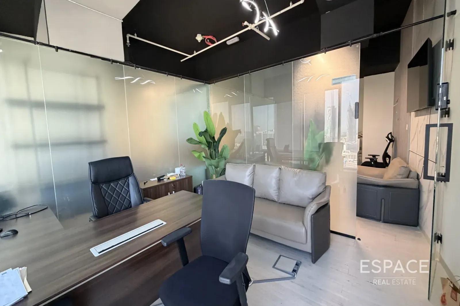 PropertiesGalleryCamera