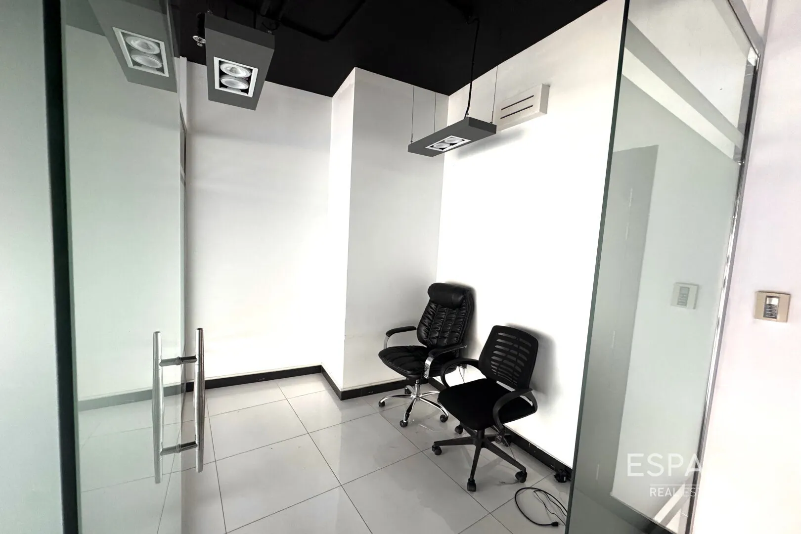 single static gallery