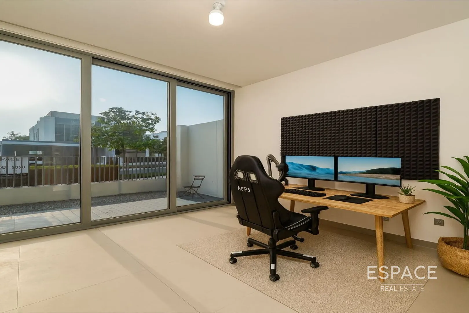PropertiesGalleryCamera