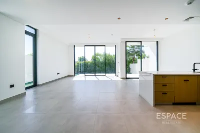 Golf Grove, Dubai Hills Estate, Dubai - Espace