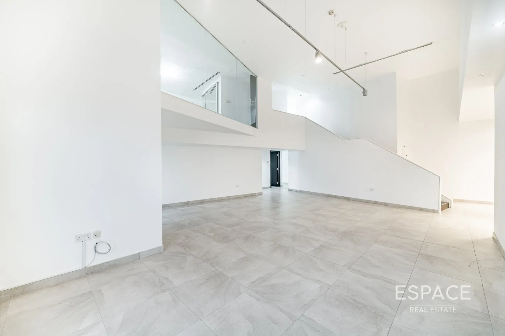 single static gallery