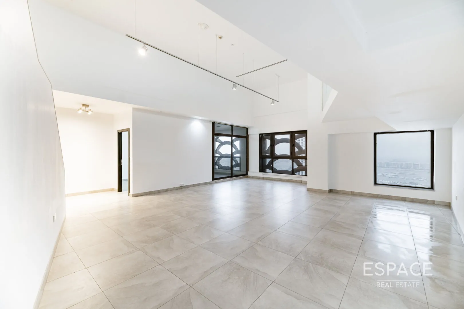 single static gallery