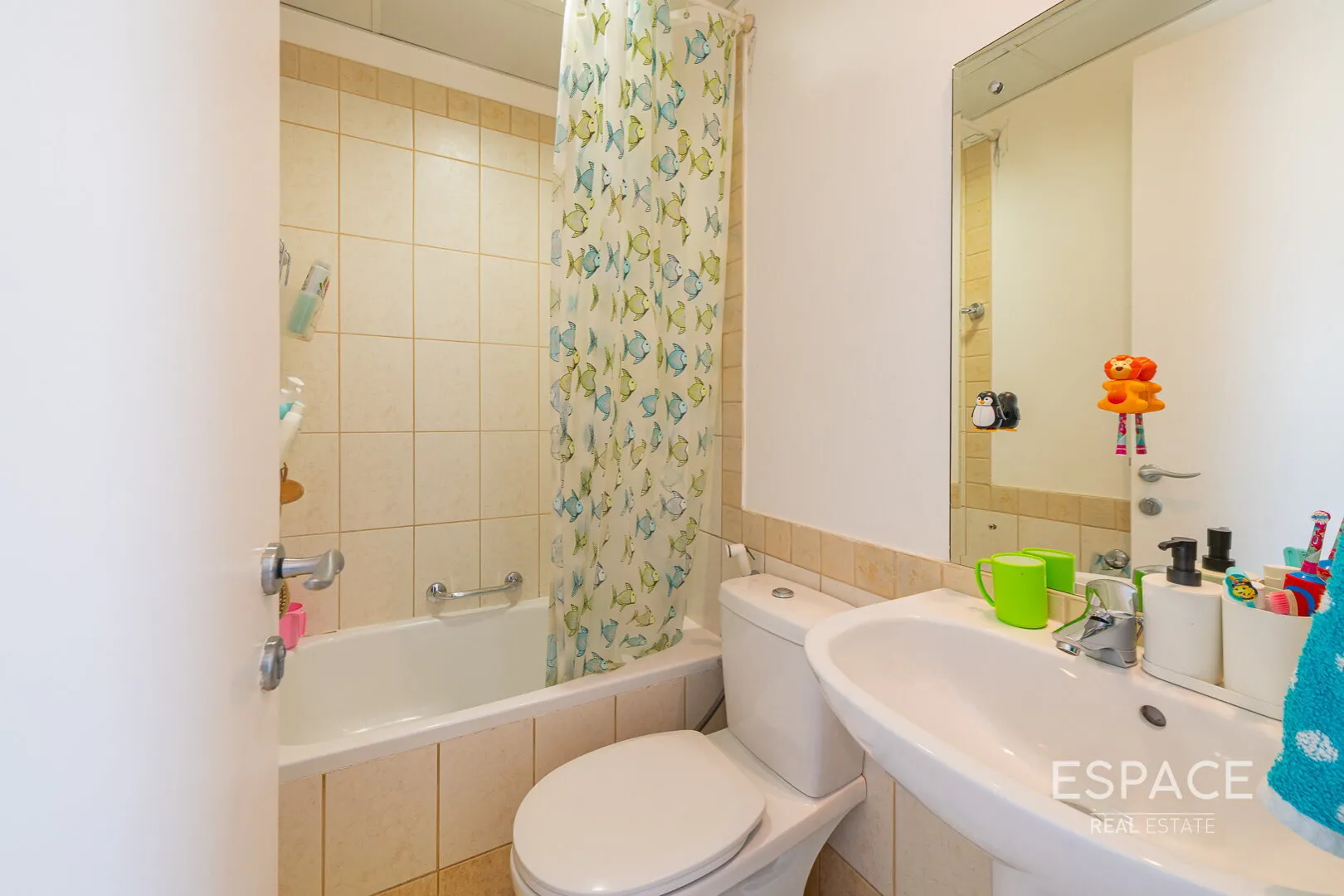 PropertiesGalleryCamera
