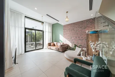 Murooj Al Furjan - West Phase 1, Al Furjan, Dubai - Espace