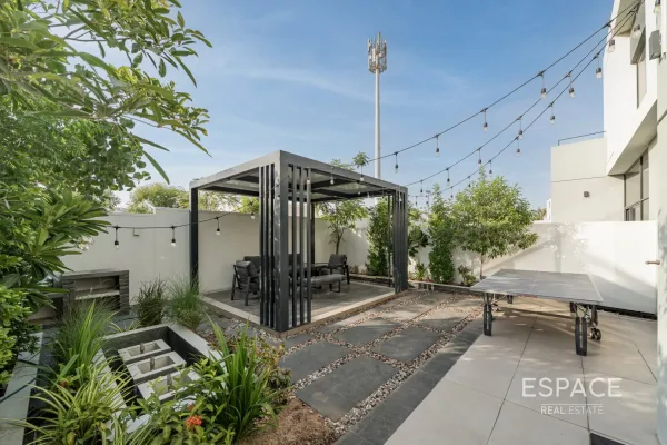 Murooj Al Furjan - West Phase 1, Al Furjan, Dubai - Espace