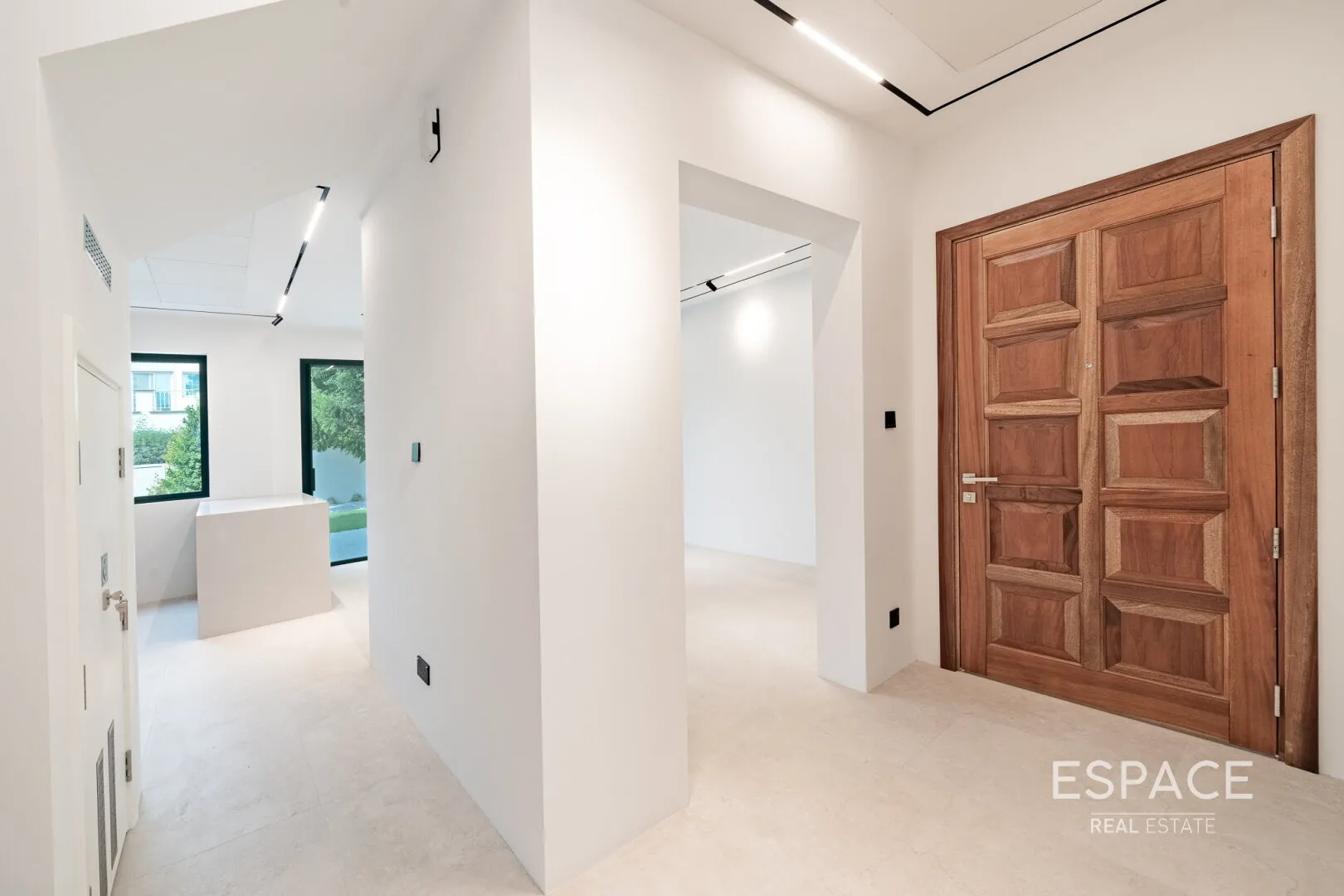 single static gallery