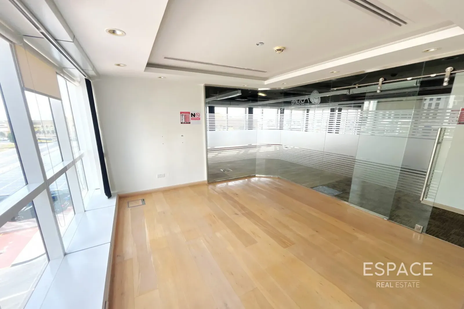 PropertiesGalleryCamera