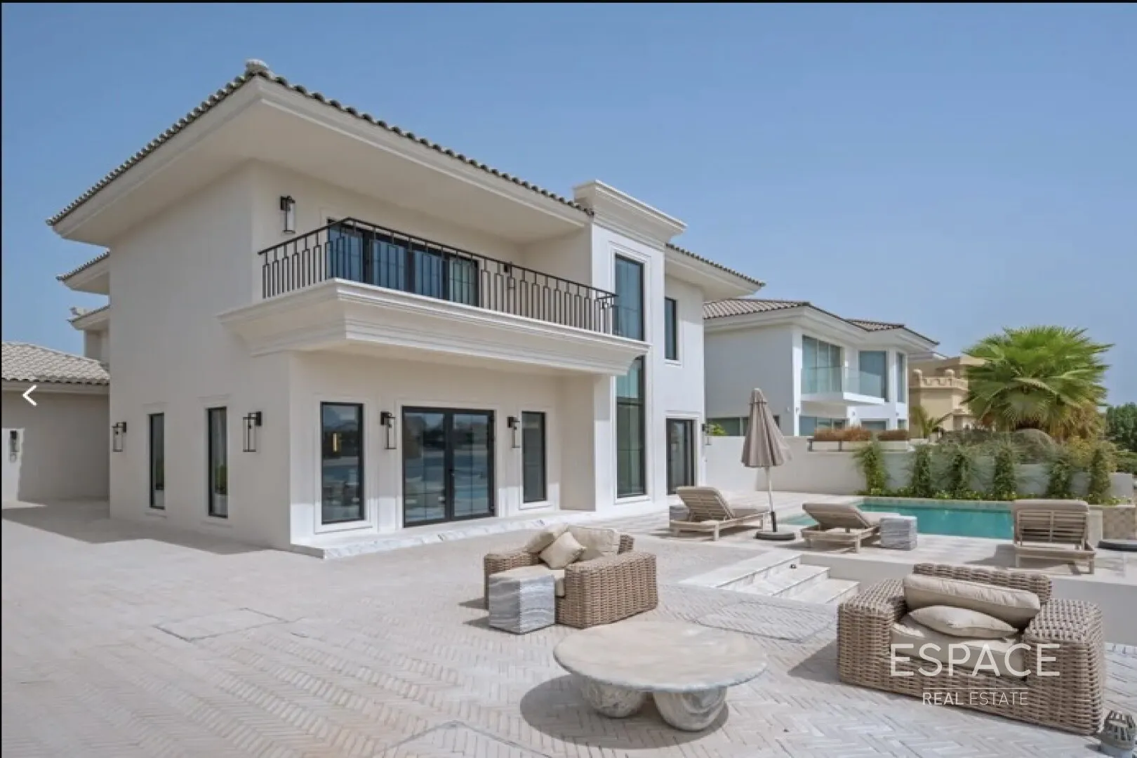 PropertiesGalleryCamera