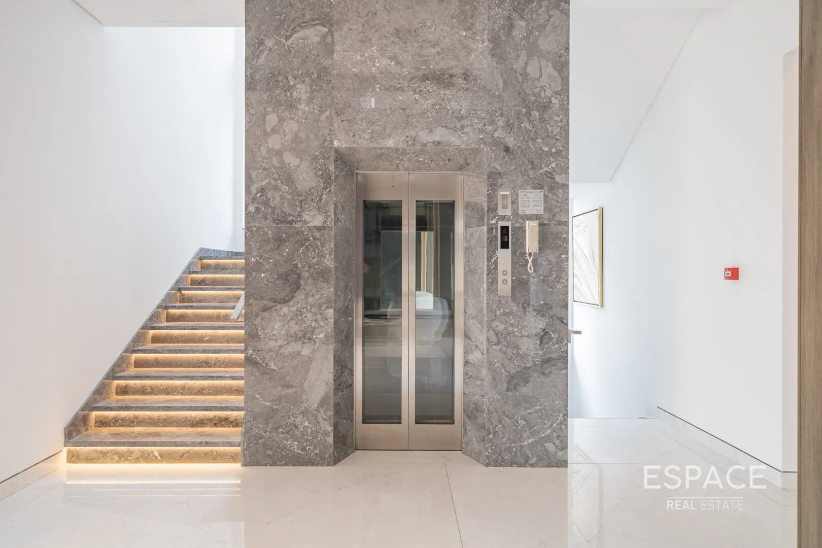 PropertiesGalleryCamera