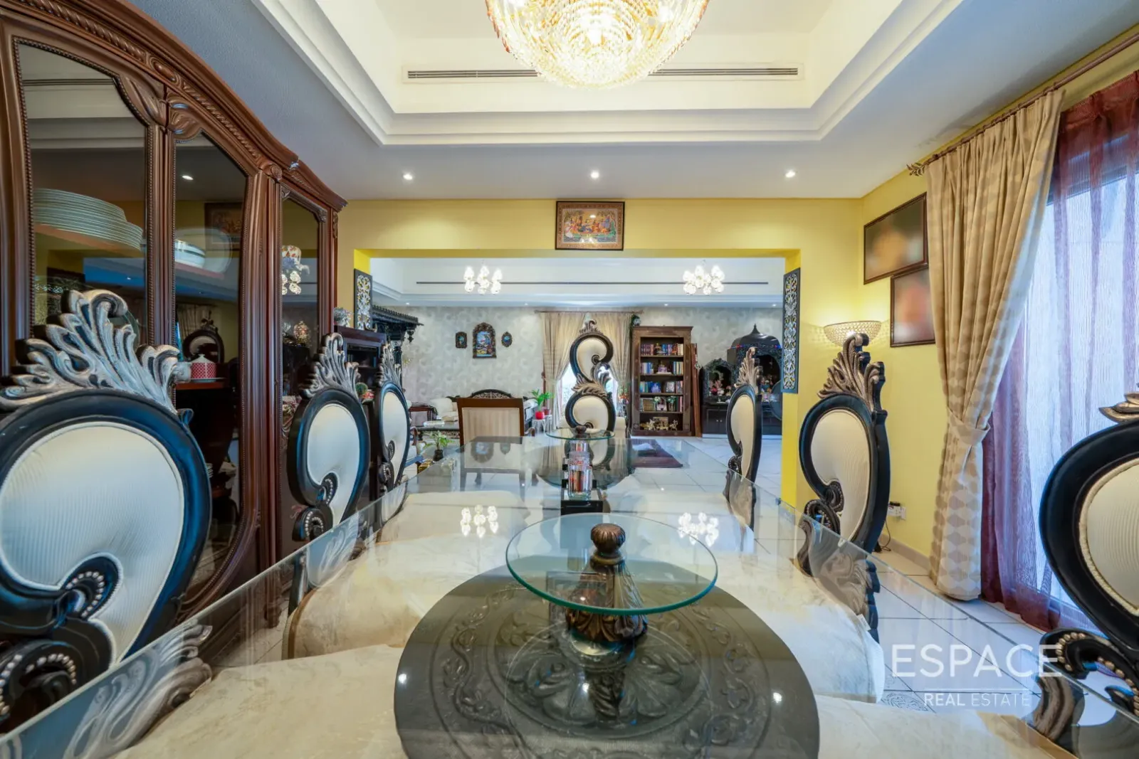PropertiesGalleryCamera