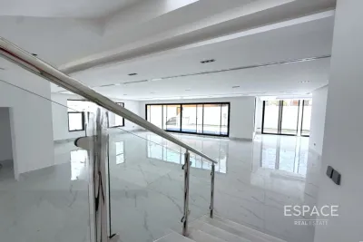 West Village, Al Furjan, Dubai - Espace