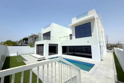 West Village, Al Furjan, Dubai - Espace