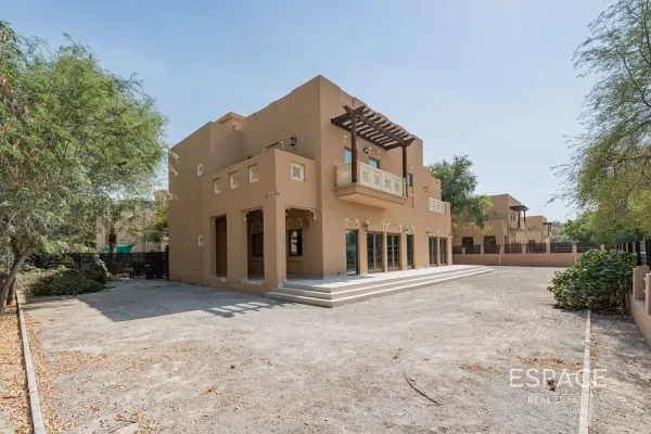 Dubai Style, Al Furjan, Dubai - Espace