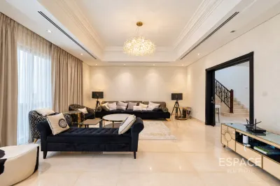 Quortaj 2, Al Furjan, Dubai - Espace