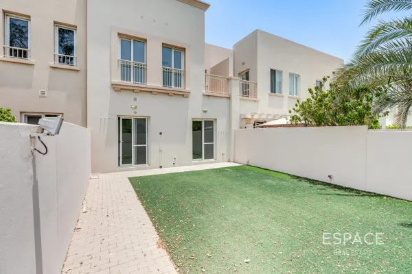 Springs 1, Springs, Dubai - Espace