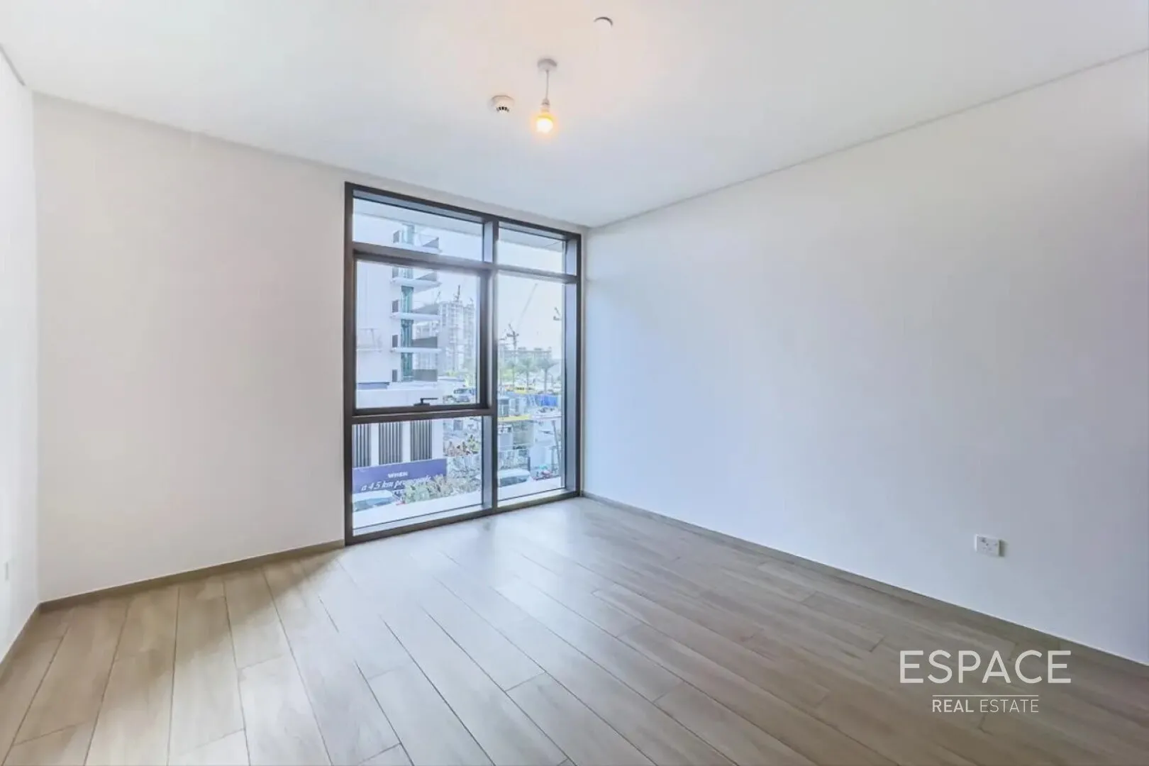 single static gallery