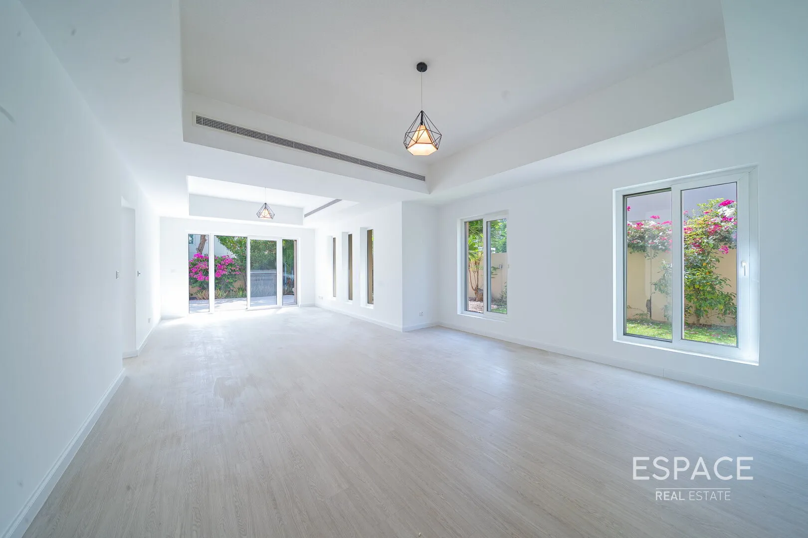 single static gallery