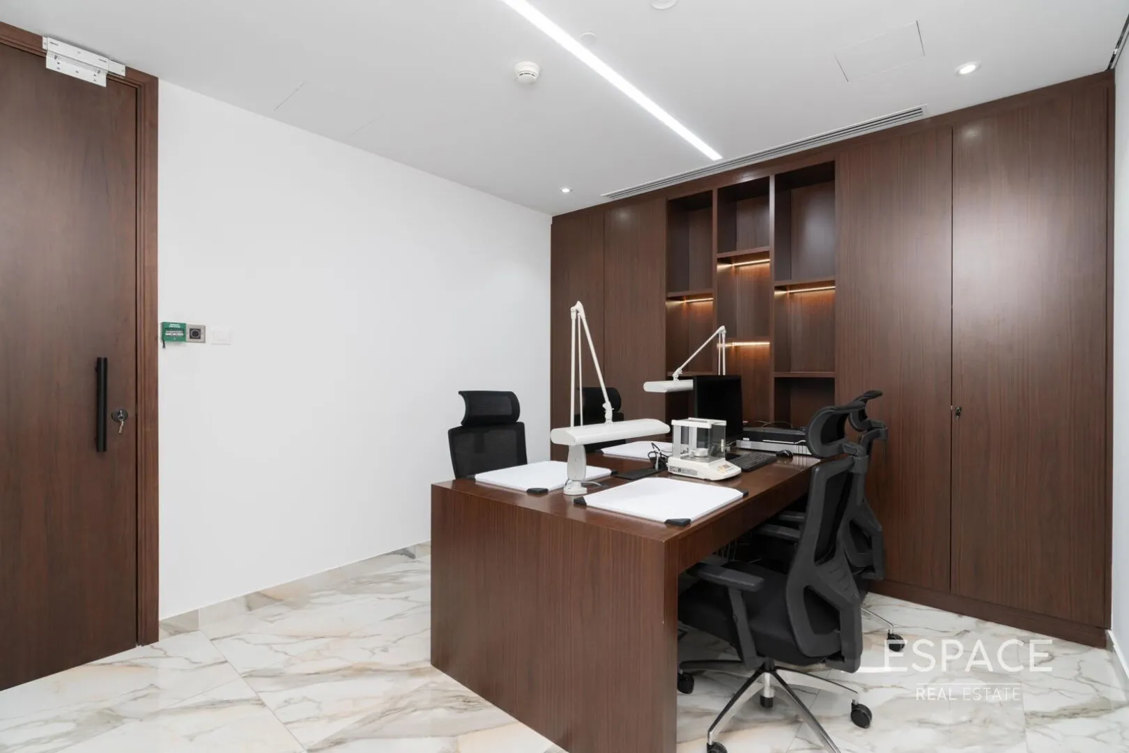 PropertiesGalleryCamera