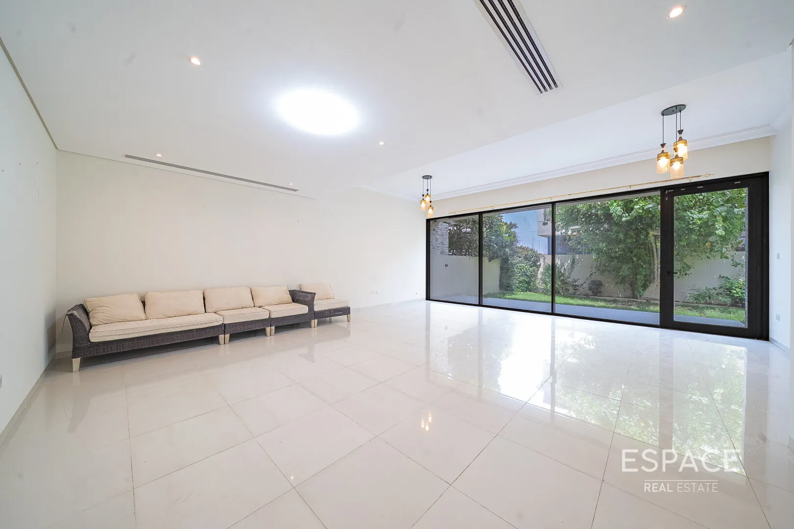 single static gallery