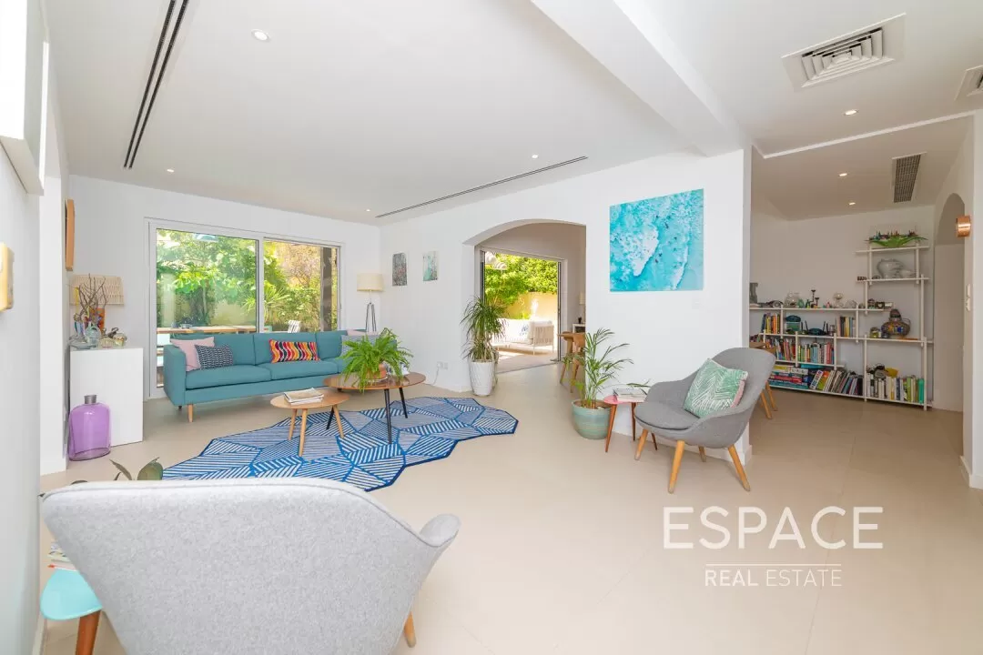 single static gallery