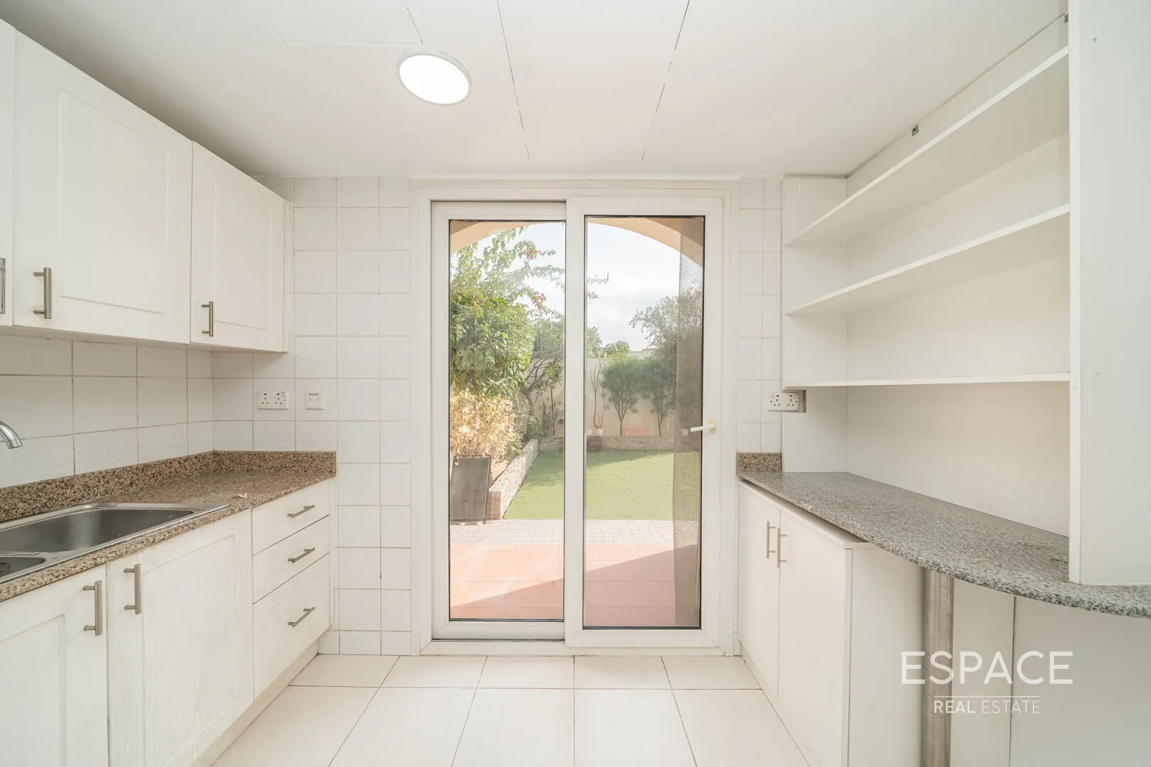 single static gallery