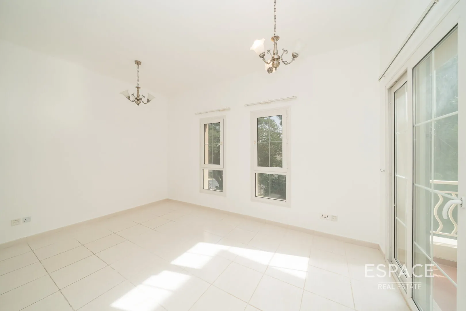 single static gallery