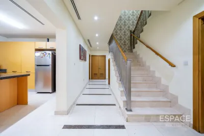 Dubai Style, Al Furjan, Dubai - Espace