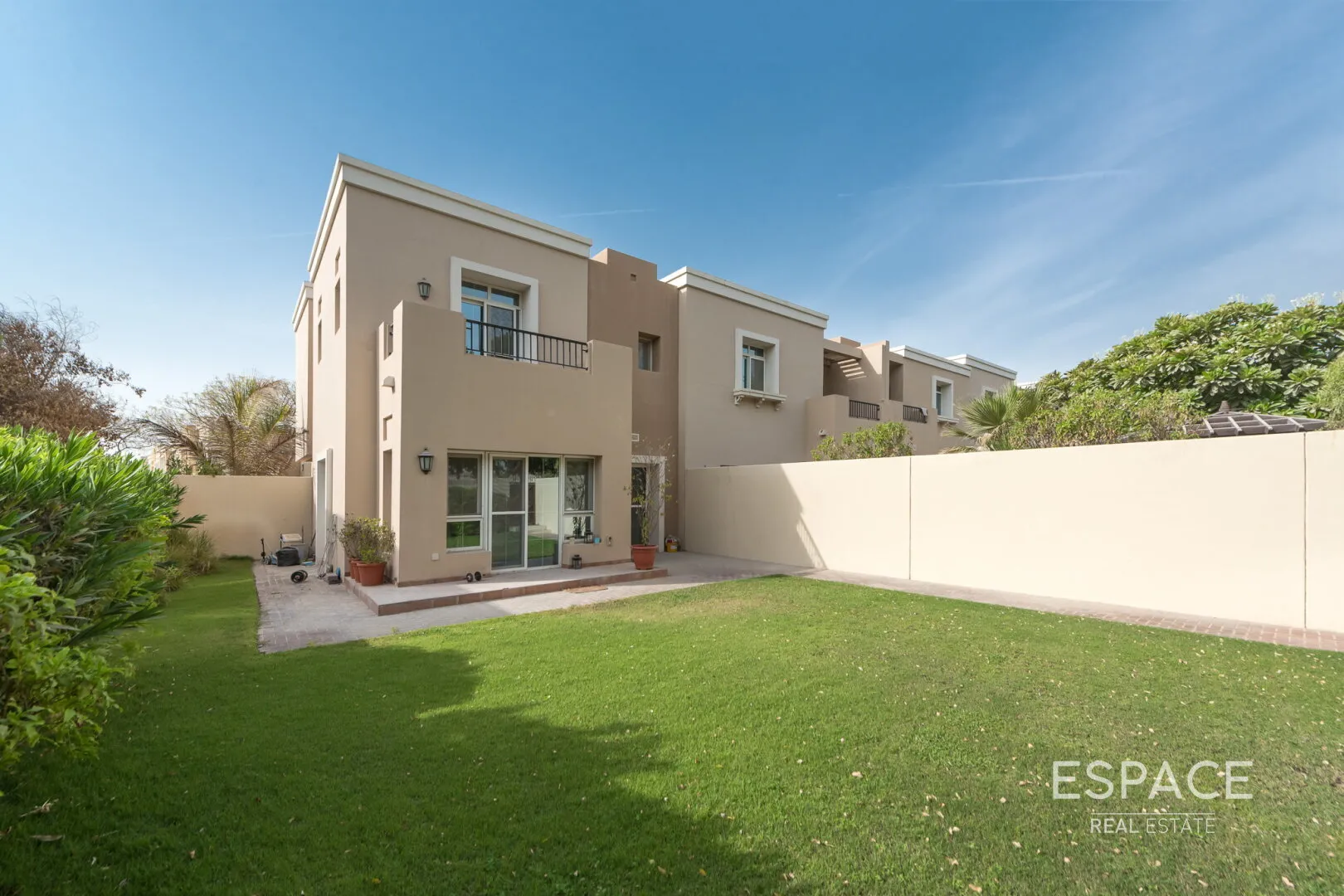 single static gallery