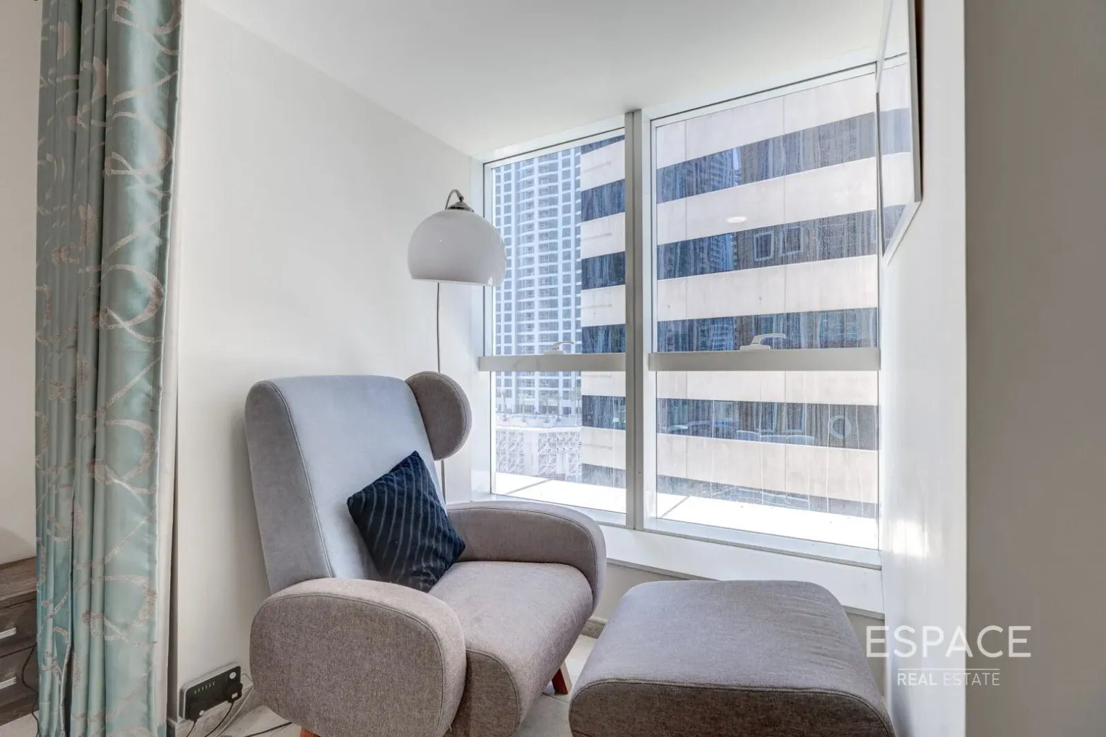 PropertiesGalleryCamera