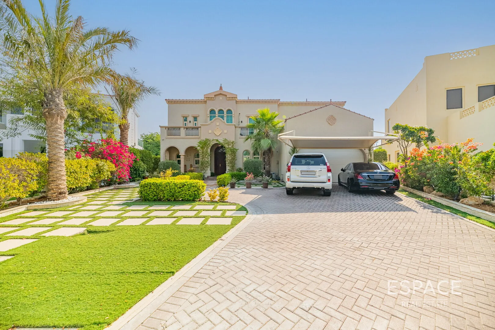 PropertiesGalleryCamera