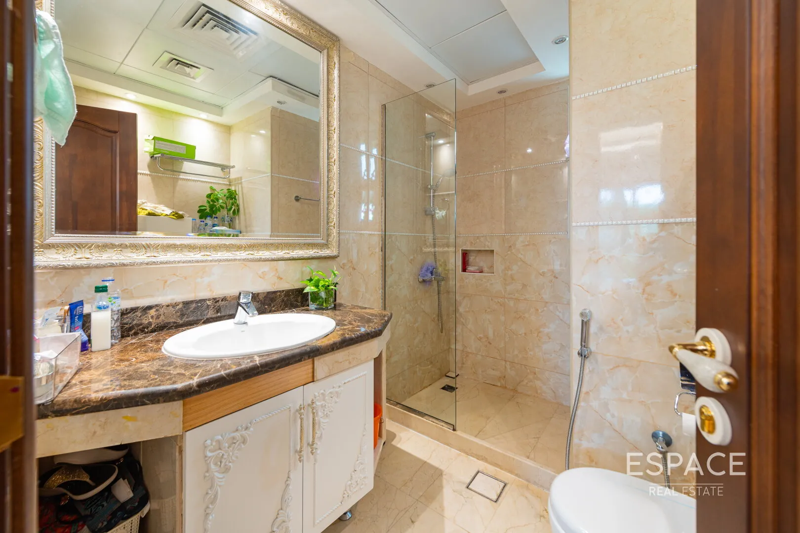 single static gallery