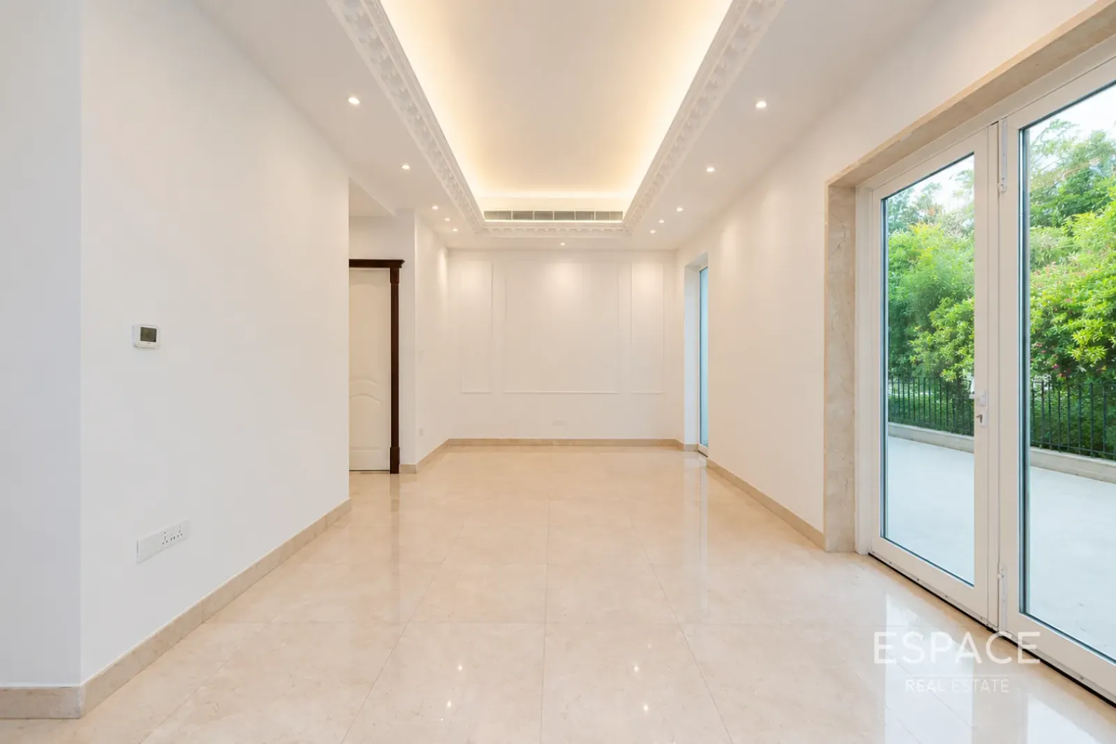 PropertiesGalleryCamera
