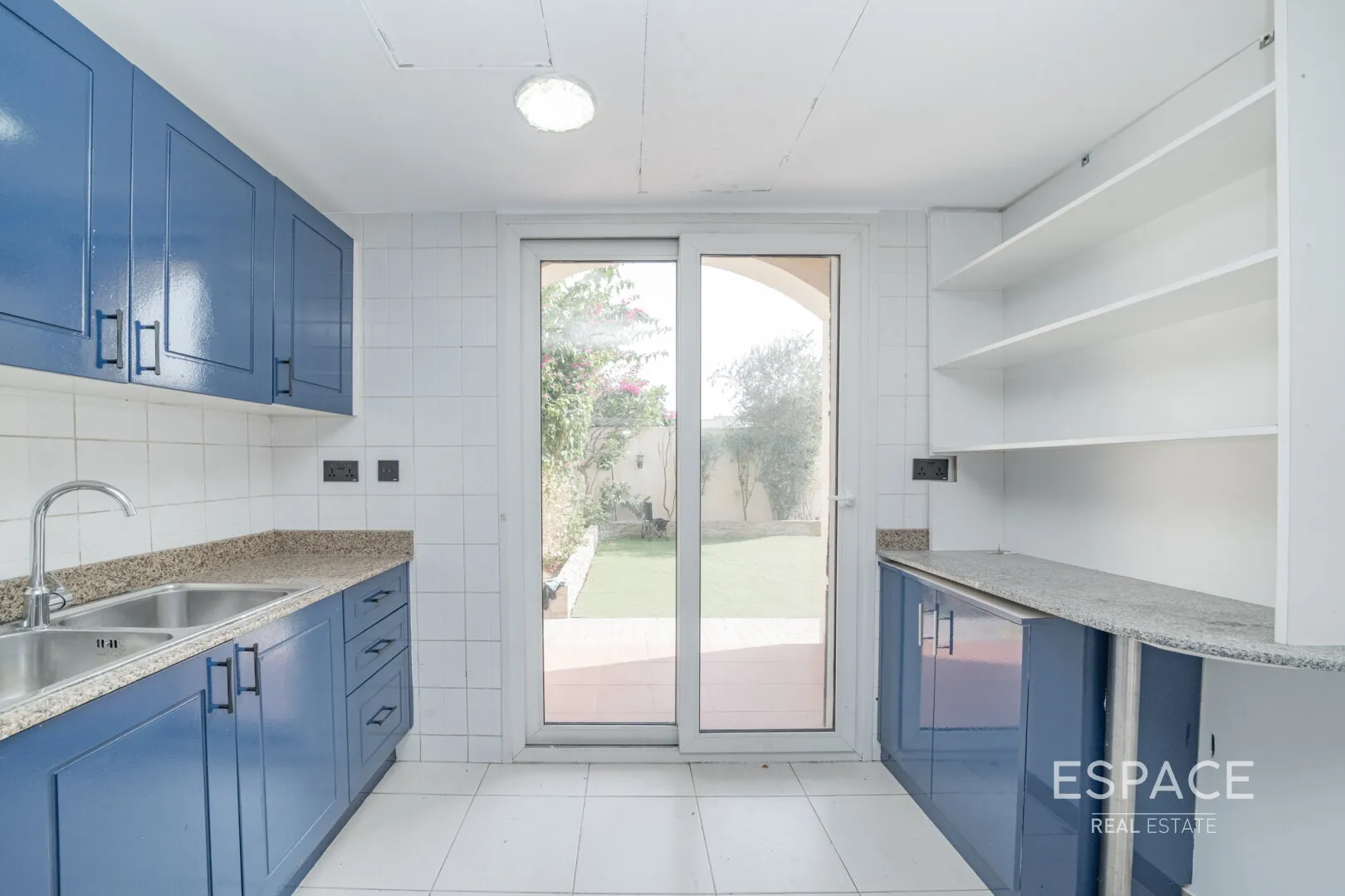 single static gallery