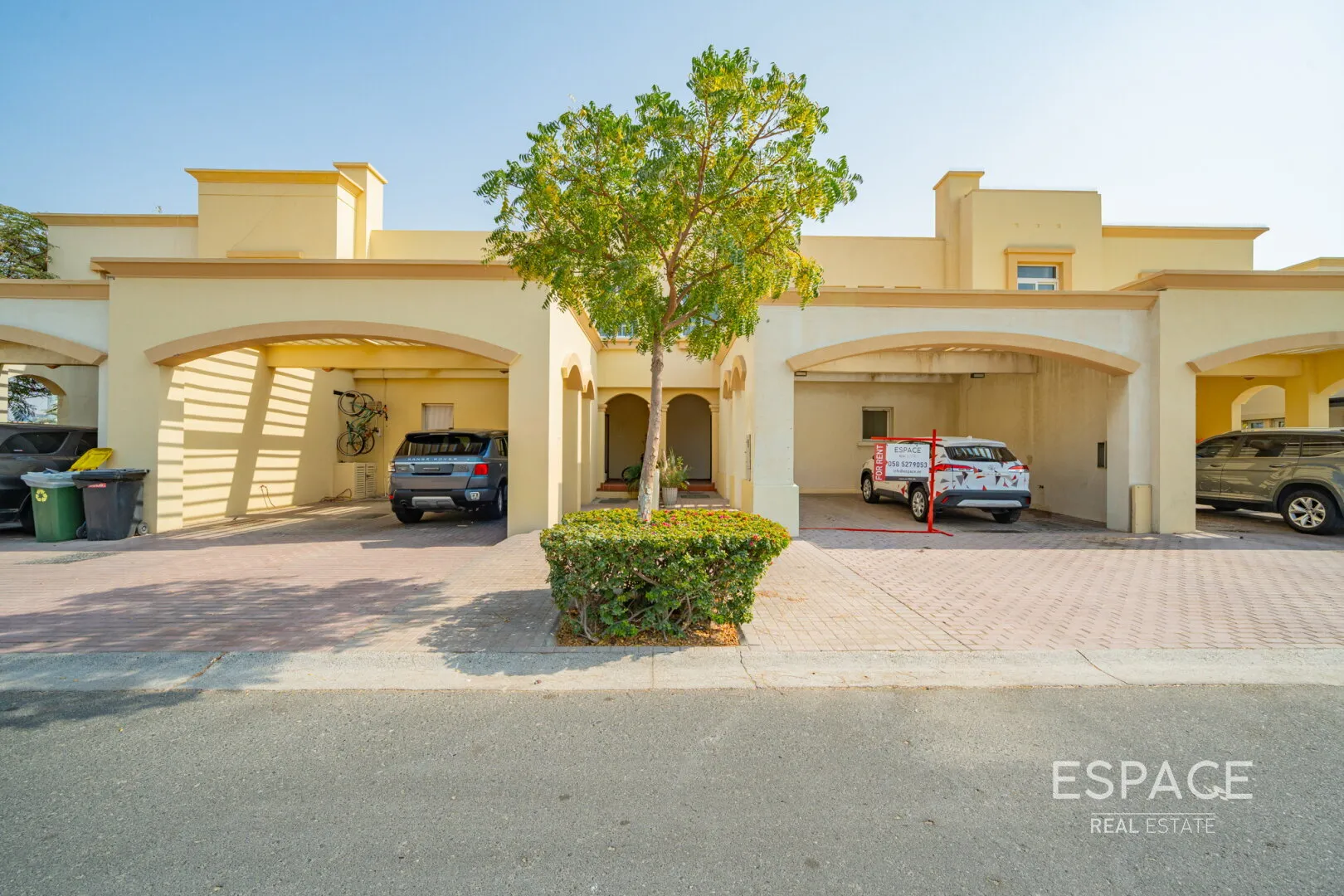 PropertiesGalleryCamera