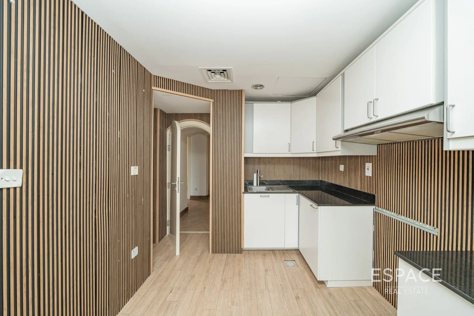 single static gallery