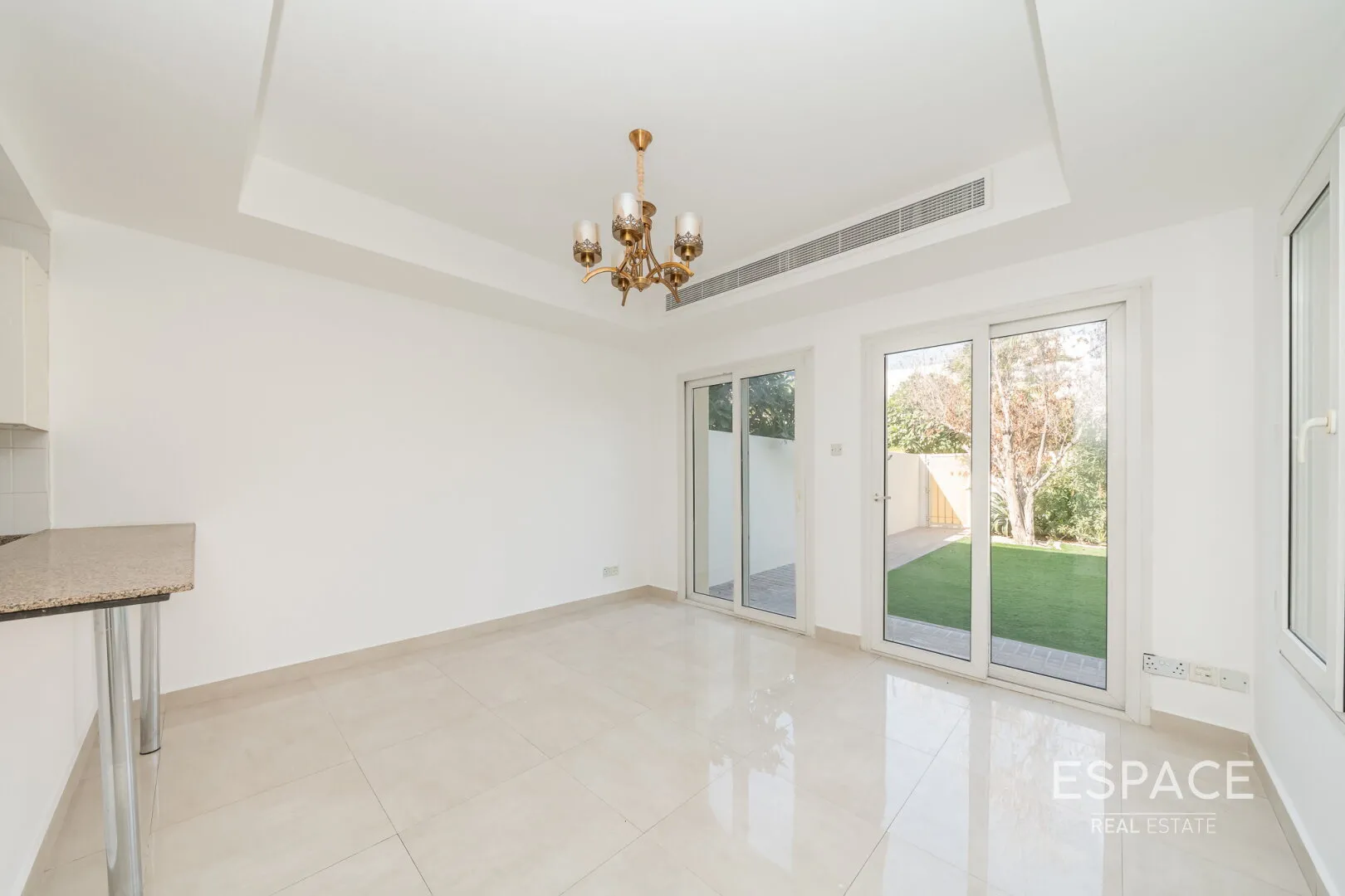 single static gallery