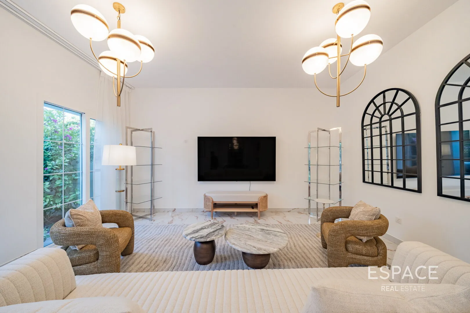 single static gallery