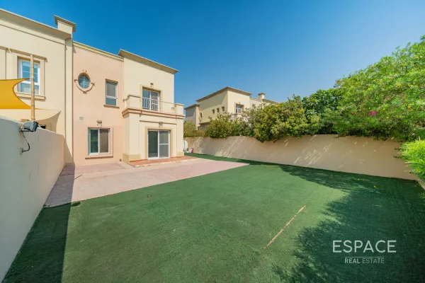 Springs 14, Springs, Dubai - Espace