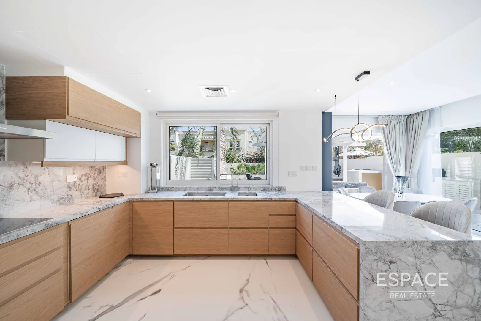 single static gallery