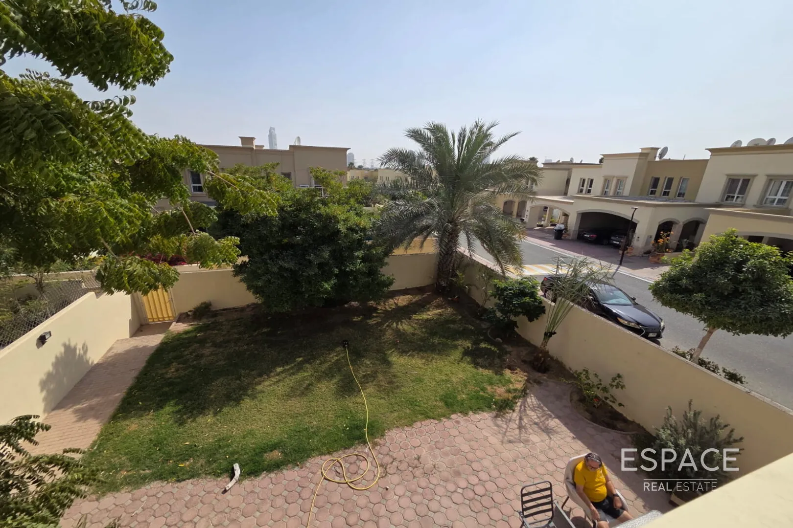 PropertiesGalleryCamera