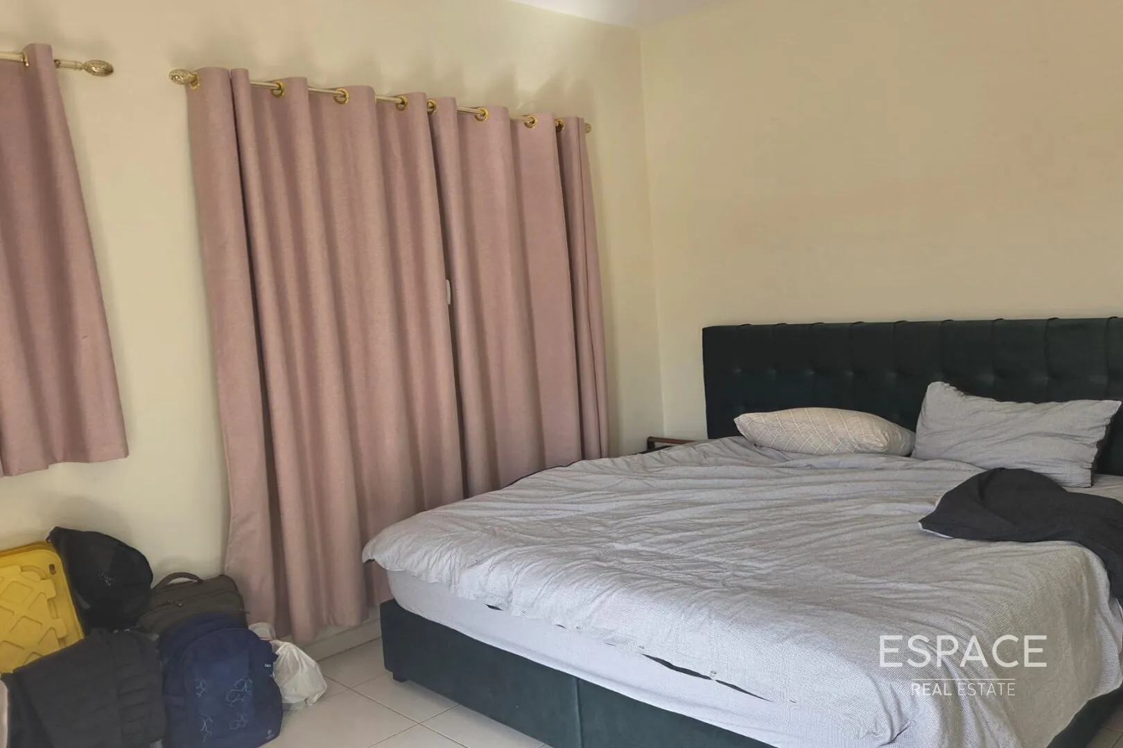 PropertiesGalleryCamera