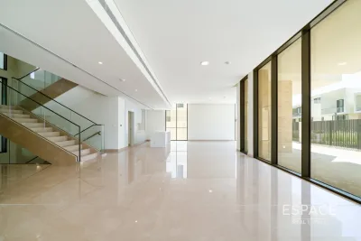Address Hills Crest, Dubai Hills Estate, Dubai - Espace