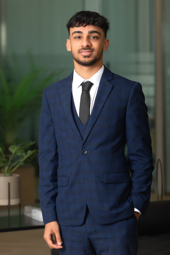 Ameen Rashid, Leasing Consultant - Espace