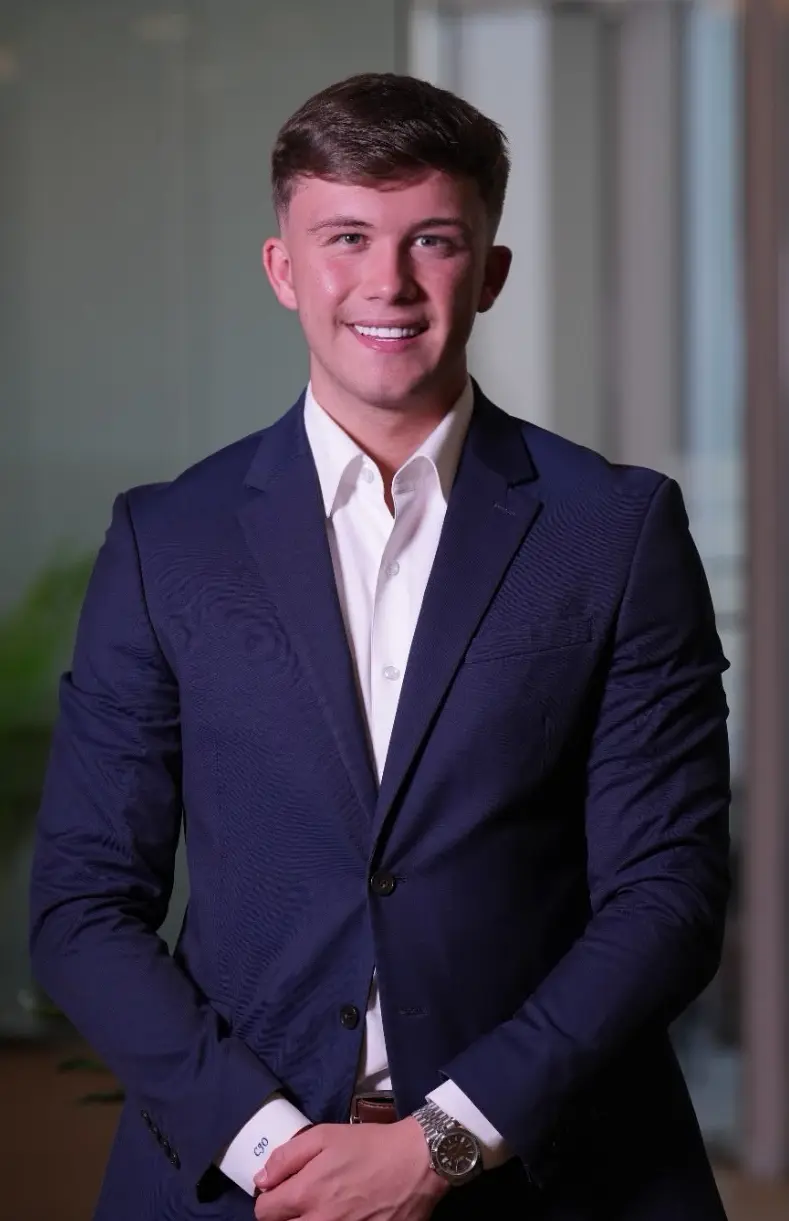 Charlie Olive, Gold Leasing Consultant - Espace